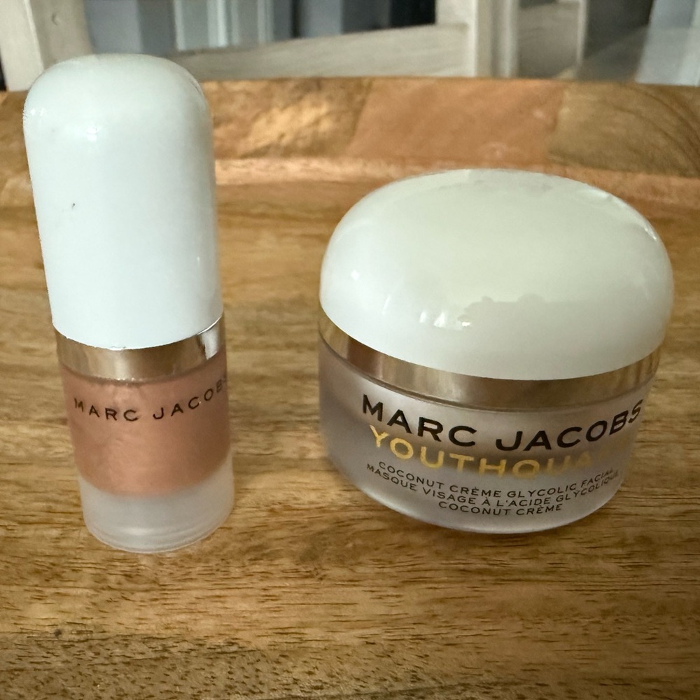 Marc Jacobs Youthquake Coconut Crème Glycolic Facial Mask and Gel Highlighter
